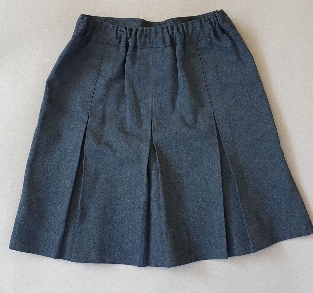 Grey pleated skirt Age 5 6 5 6GS0002